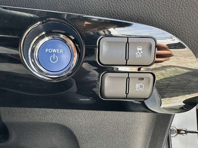トヨタ プリウス １．８ Ｓ H28年 (関東) 99