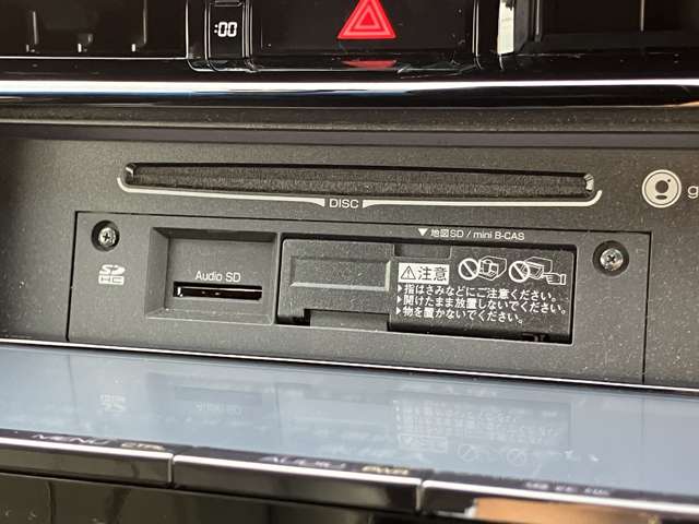 トヨタ ハリアー ２．０ プレミアム H26年 (関東) 99