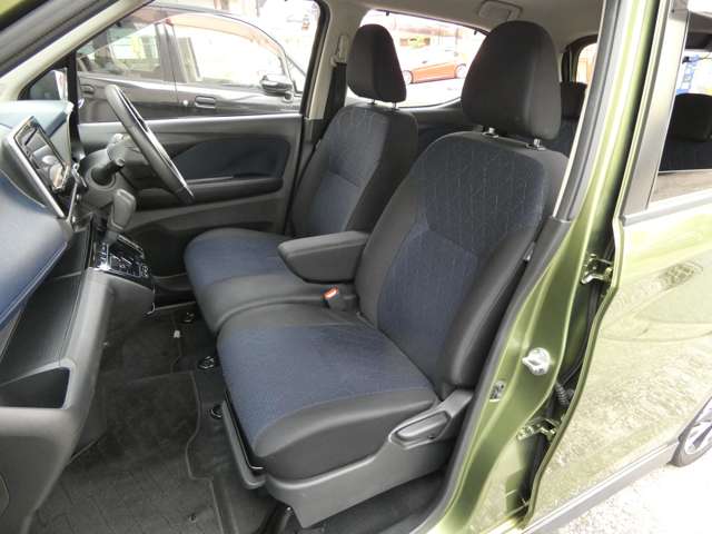 三菱 ｅＫクロス ６６０ Ｔ R1年 (関東) 99