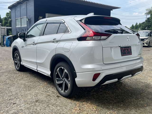 三菱 エクリプス　クロス　ＰＨＥＶ ＰＨＥＶ ２．４ Ｐ ４ＷＤ R3年 (関東) 99
