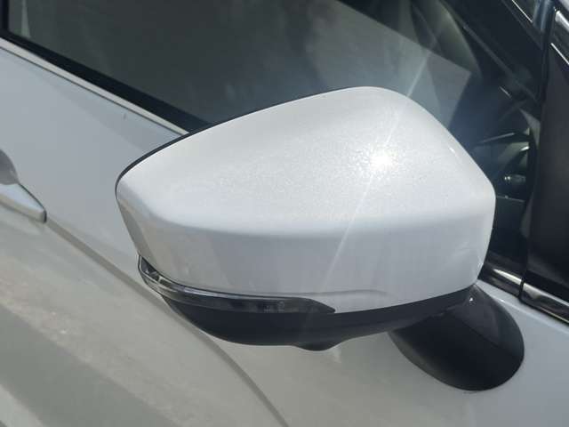 三菱 エクリプス　クロス　ＰＨＥＶ ＰＨＥＶ ２．４ Ｐ ４ＷＤ R3年 (関東) 99