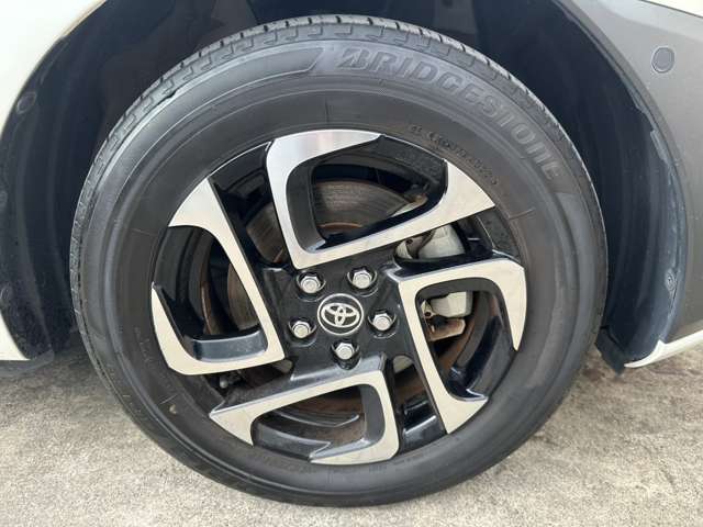 トヨタ シエンタ　ハイブリッド ハイブリッド １．５ Ｚ R4年 (関東) 99