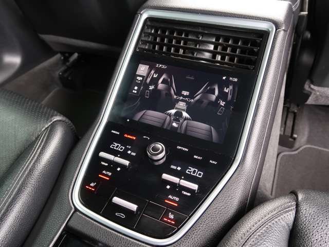 ポルシェ パナメーラ ３．０ ＰＤＫ H29年 (関東) 99