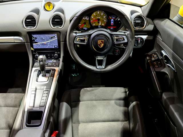 ポルシェ ７１８ケイマン ＰＤＫ R1年 () 99