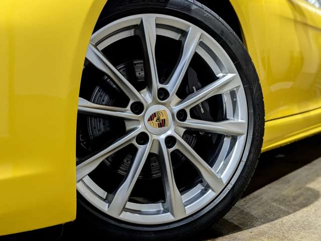 ポルシェ ７１８ケイマン ＰＤＫ R1年 () 99