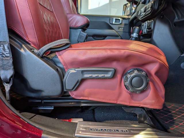 ジープ ラングラー　アンリミテッド アンリミテッド サハラ ３．６Ｌ ４ＷＤ R3年 (四国) 99
