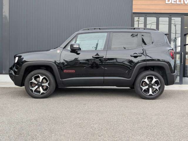 ジープ レネゲード トレイルホーク ４ＷＤ R2年 (四国) 99