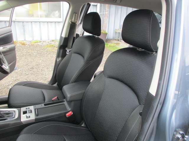 スバル レヴォーグ １．６ ＧＴ アイサイト ４ＷＤ H28年 () 99