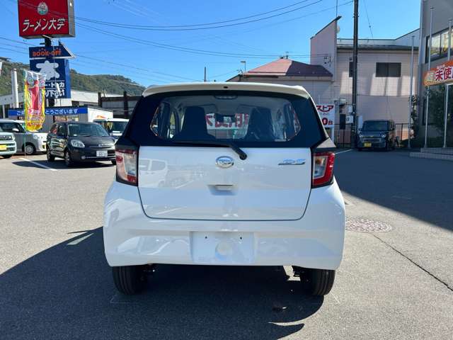 ダイハツ ミラ　イース ６６０ Ｌ ４ＷＤ R8年 () 99