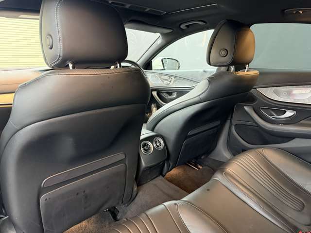 メルセデスベンツ ＣＬＳクラス ＣＬＳ４５０ ４マチック スポーツ エクスクルーシブ パッケージ （ＩＳＧ搭載モデル） ４ＷＤ R1年 (関東) 99