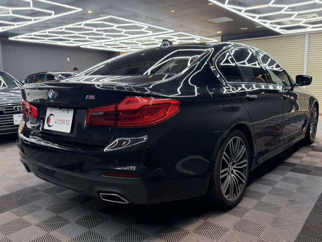 ＢＭＷ ５シリーズ ５２３Ｄ Ｍスポーツ ディーゼルターボ H29年 (関東) 99
