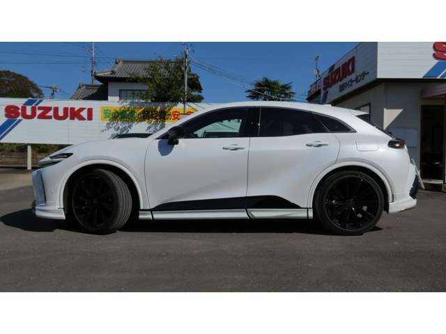 トヨタ クラウン　スポーツ　ハイブリッド ２．５ Ｚ Ｅ－ＦＯＵＲ ４ＷＤ R7年 () 99
