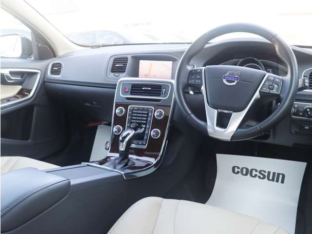 ボルボ Ｖ６０クロスカントリー Ｄ４ クラシック ディーゼルターボ H30年 (関東) 99