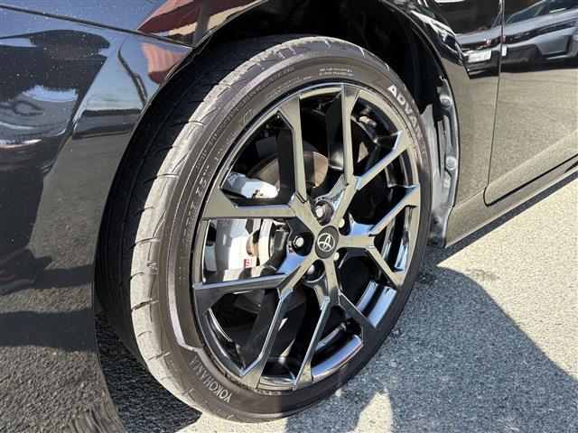 トヨタ プリウスＰＨＶ １．８ Ｓ ナビパッケージ ＧＲ スポーツ R2年 (九州・沖縄) 99