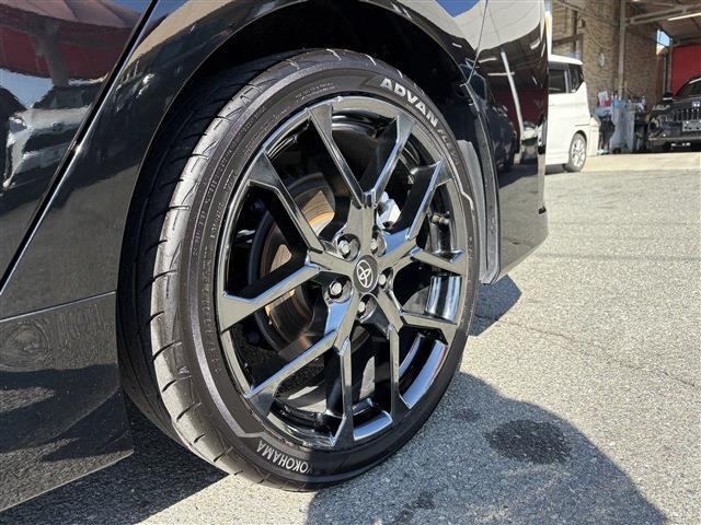 トヨタ プリウスＰＨＶ １．８ Ｓ ナビパッケージ ＧＲ スポーツ R2年 (九州・沖縄) 99