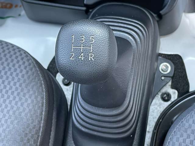 ダイハツ ハイゼットトラック ６６０ エクストラ ＳＡＩＩＩＴ ３方開 ４ＷＤ R1年 (甲信越・北陸) 99