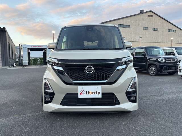 日産 ルークス ６６０ ハイウェイスターＸ プロパイロット エディション R2年 (近畿) 99