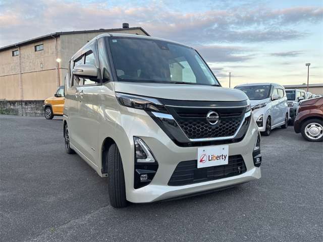 日産 ルークス ６６０ ハイウェイスターＸ プロパイロット エディション R2年 (近畿) 99