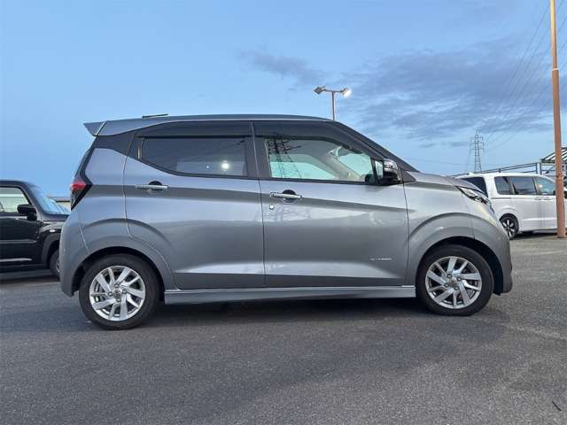 日産 デイズ ６６０ ハイウェイスターＸ プロパイロット エディション R1年 (近畿) 99