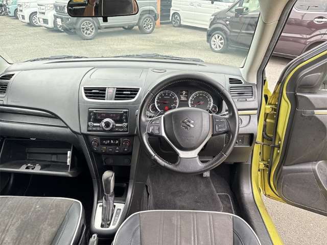 スズキ スイフト １．２ スタイル H27年 (近畿) 99