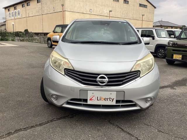 日産 ノート １．２ Ｘ H26年 (近畿) 99