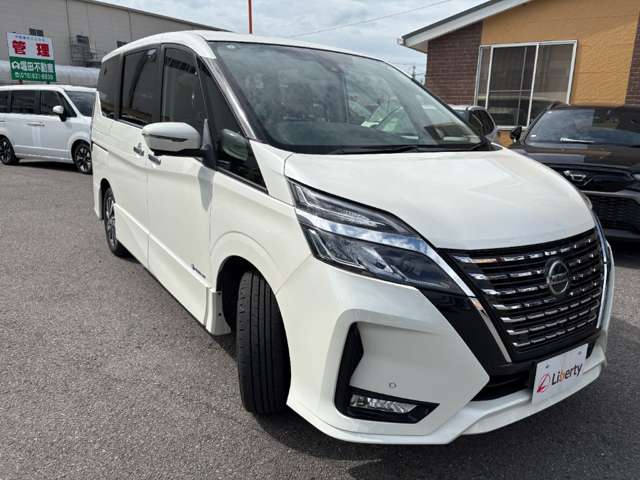 日産 セレナ １．２ Ｅ－ＰＯＷＥＲ ハイウェイスター Ｖ R4年 (近畿) 99