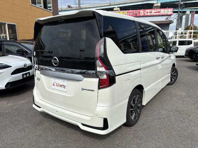 日産 セレナ １．２ Ｅ－ＰＯＷＥＲ ハイウェイスター Ｖ R4年 (近畿) 99