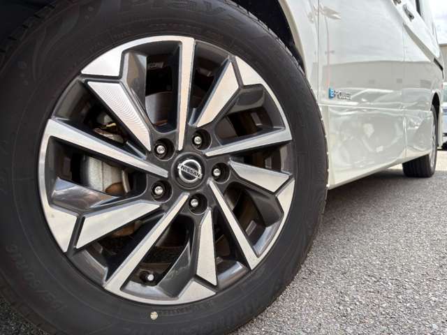 日産 セレナ １．２ Ｅ－ＰＯＷＥＲ ハイウェイスター Ｖ R4年 (近畿) 99