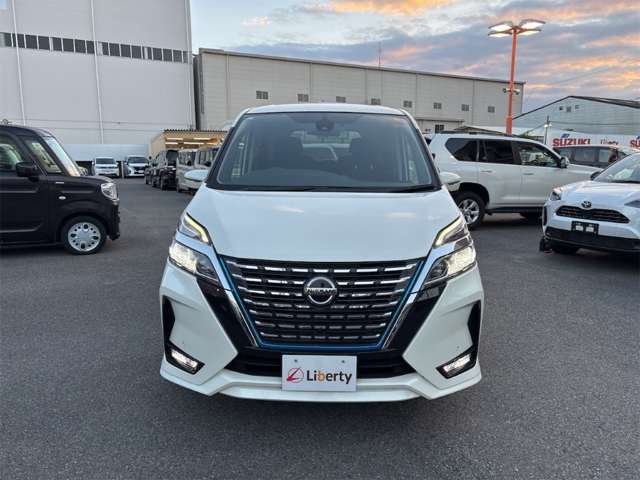 日産 セレナ １．２ Ｅ－ＰＯＷＥＲ ハイウェイスター Ｖ R3年 (近畿) 99