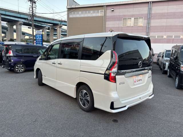 日産 セレナ １．２ Ｅ－ＰＯＷＥＲ ハイウェイスター Ｖ R3年 (近畿) 99