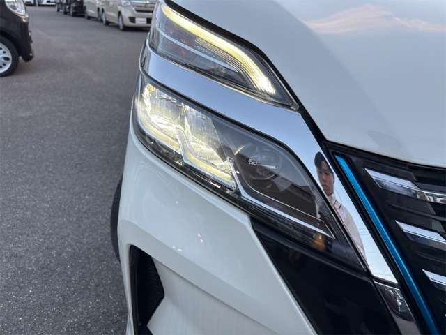 日産 セレナ １．２ Ｅ－ＰＯＷＥＲ ハイウェイスター Ｖ R3年 (近畿) 99