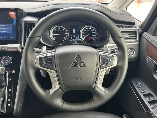 三菱 デリカ　Ｄ：５ ２．２ Ｐ ディーゼルターボ ４ＷＤ R7年 () 99