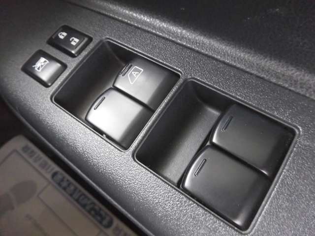 日産 マーチ １．２ ＮＩＳＭＯ H26年 () 99