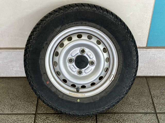 ダイハツ ハイゼットトラック ６６０ スタンダード ＳＡＩＩＩＴ ３方開 ４ＷＤ R2年 () 99