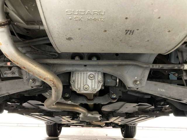 スバル インプレッサスポーツ　ハイブリッド ハイブリッド ２．０Ｉ－Ｌ アイサイト ４ＷＤ H25年 () 99