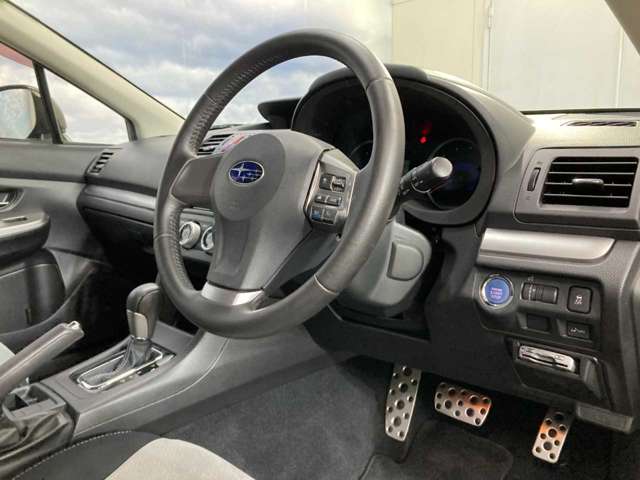 スバル インプレッサスポーツ　ハイブリッド ハイブリッド ２．０Ｉ－Ｌ アイサイト ４ＷＤ H25年 () 99