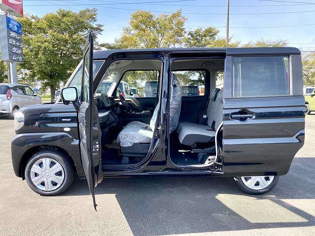 スズキ スペーシア ６６０ ハイブリッド Ｇ ４ＷＤ R7年 (北海道) 99