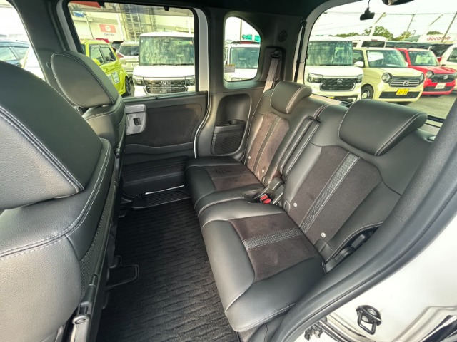 ホンダ Ｎ　ＢＯＸ カスタム ６６０ Ｌ ターボ スタイルプラス ブラック R5年 (九州・沖縄) 99