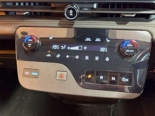 日産 セレナ １．４ Ｅ－ＰＯＷＥＲ ハイウェイスターＶ R5年 (近畿) 99