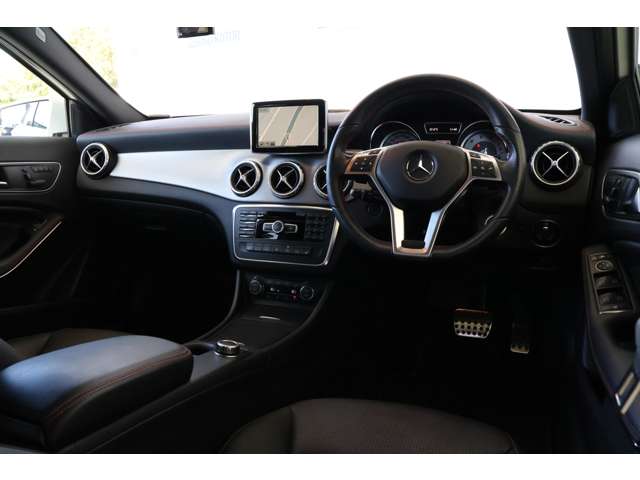 メルセデスベンツ ＧＬＡクラス ＧＬＡ１８０　スポーツ H27年 (近畿) 99
