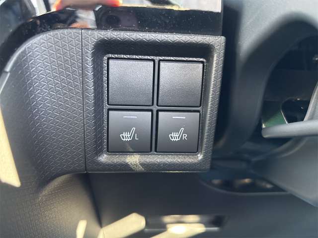 ダイハツ タント ６６０ カスタム ＲＳ R7年 () 99