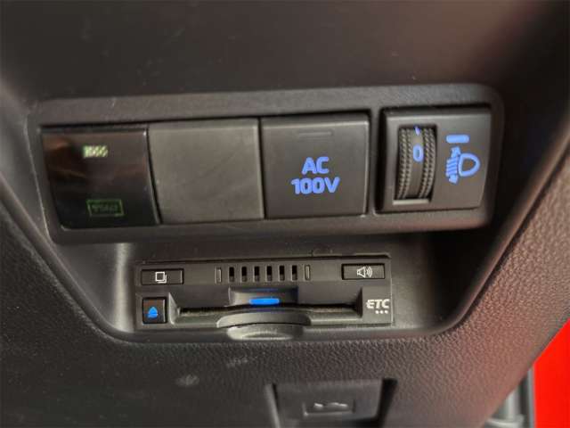 トヨタ アクア １．５ ＧＲスポーツ R5年 (近畿) 99