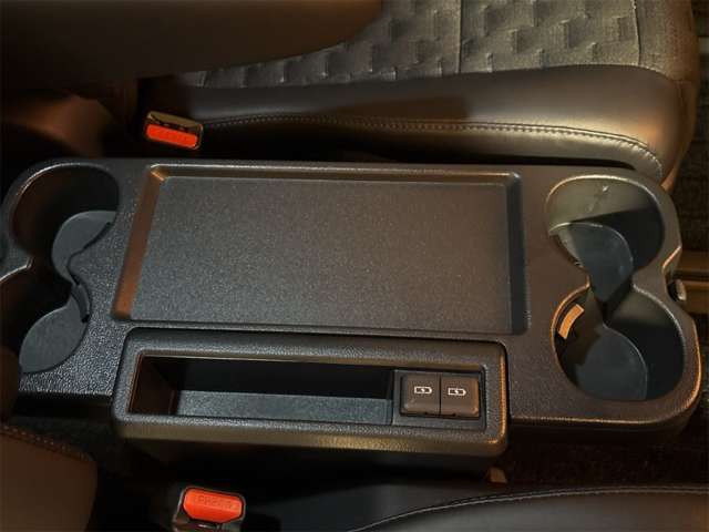トヨタ ヴォクシー ２．０ Ｓ－Ｚ R5年 (近畿) 99