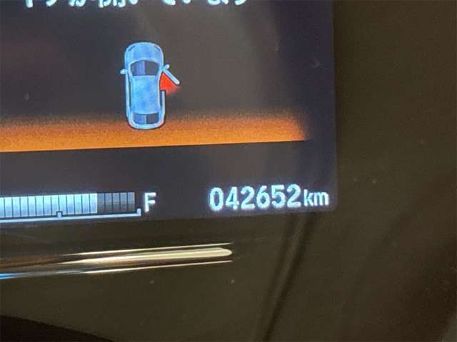 ホンダ ヴェゼル １．５ ハイブリッド Ｘ ホンダセンシング H28年 (近畿) 99