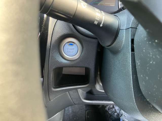 日産 ノート １．２ Ｅ－ＰＯＷＥＲ Ｘ H30年 (関東) 99