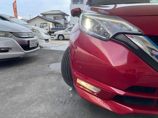 日産 ノート １．２ Ｅ－ＰＯＷＥＲ Ｘ H28年 (関東) 99