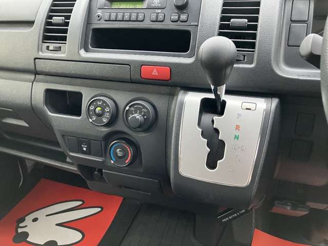 トヨタ レジアスエースバン ３．０ ＤＸ ロングボディ ディーゼルターボ ４ＷＤ H27年 (甲信越・北陸) 99