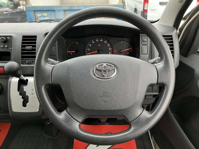 トヨタ レジアスエースバン ３．０ ＤＸ ロングボディ ディーゼルターボ ４ＷＤ H27年 (甲信越・北陸) 99