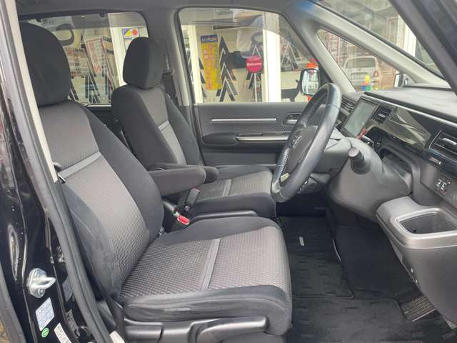 ホンダ ステップワゴン １．５ スパーダ H28年 () 99
