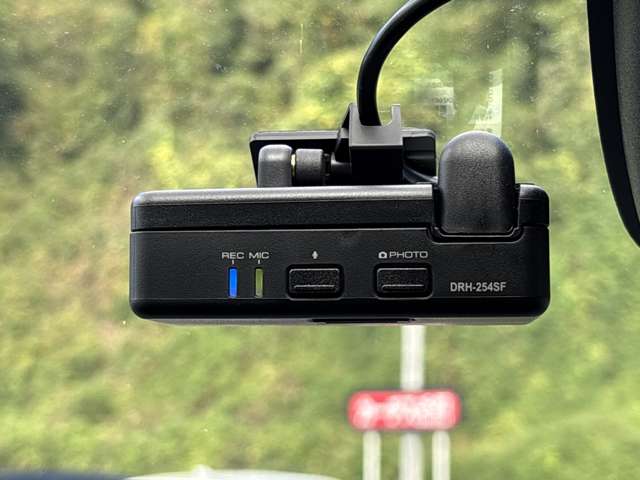 ホンダ フリード １．５ クロスター R7年 (東北) 99